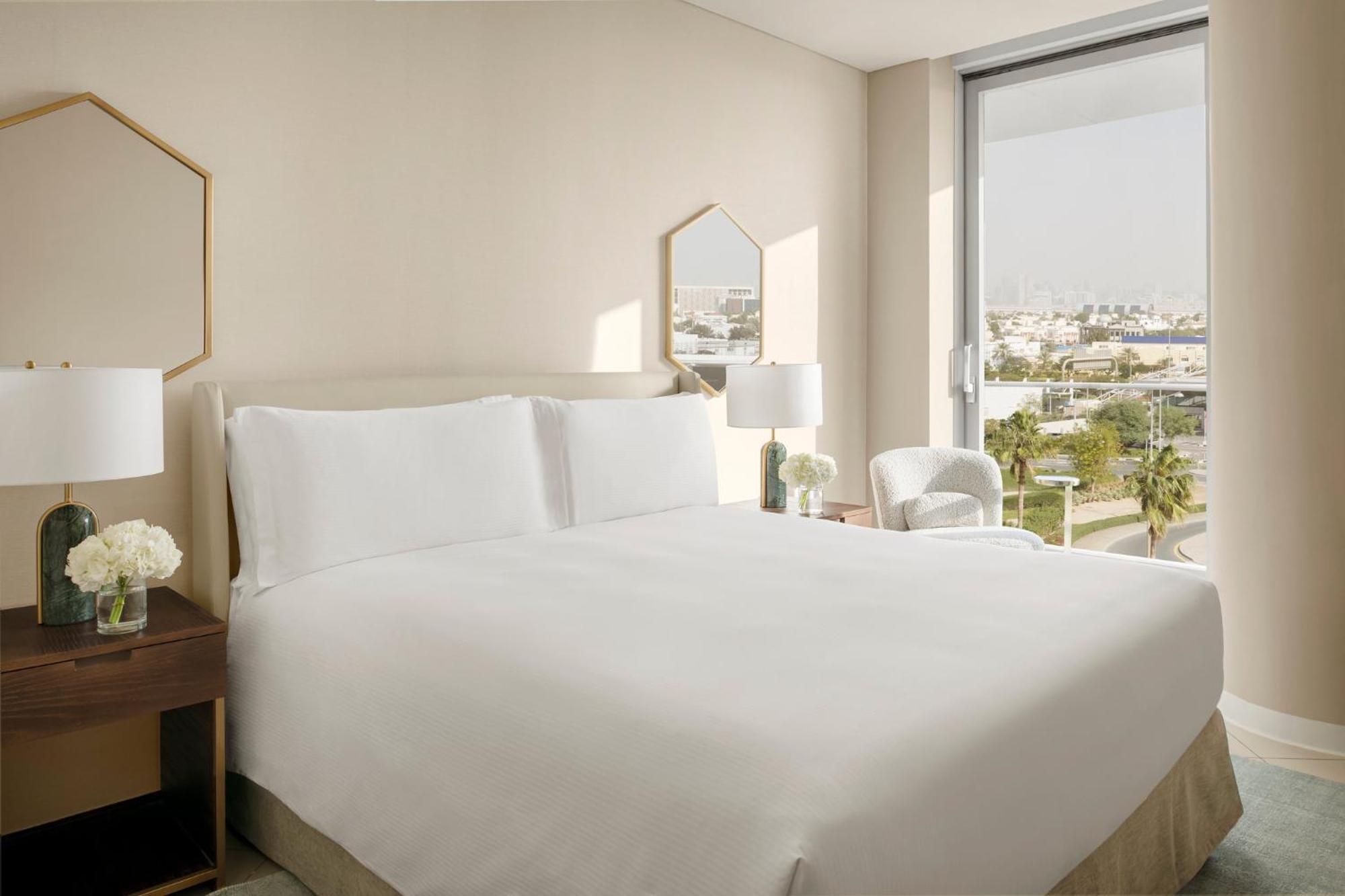 Intercontinental Residence Suites Dubai Festival City By Ihg Екстер'єр фото A bedroom at The West Hollywood Edition