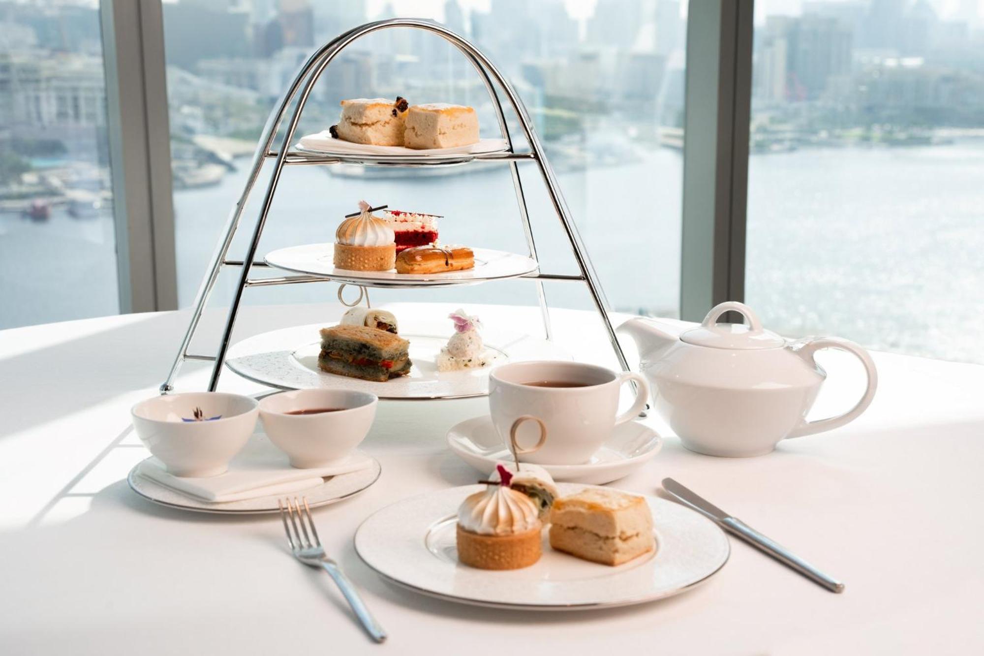 Intercontinental Residence Suites Dubai Festival City By Ihg Екстер'єр фото Afternoon tea at the InterContinental Hotel, Sydney