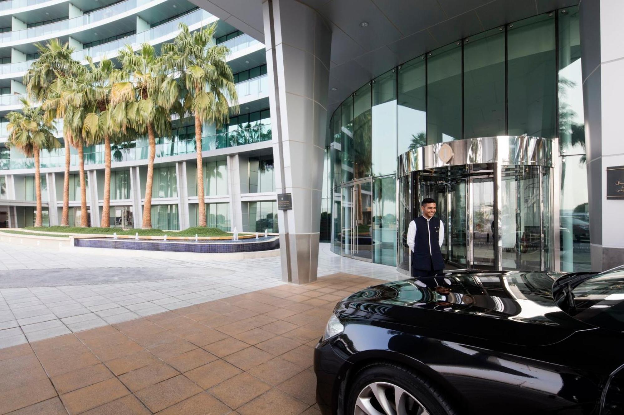 Intercontinental Residence Suites Dubai Festival City By Ihg Екстер'єр фото Entrance of the hotel