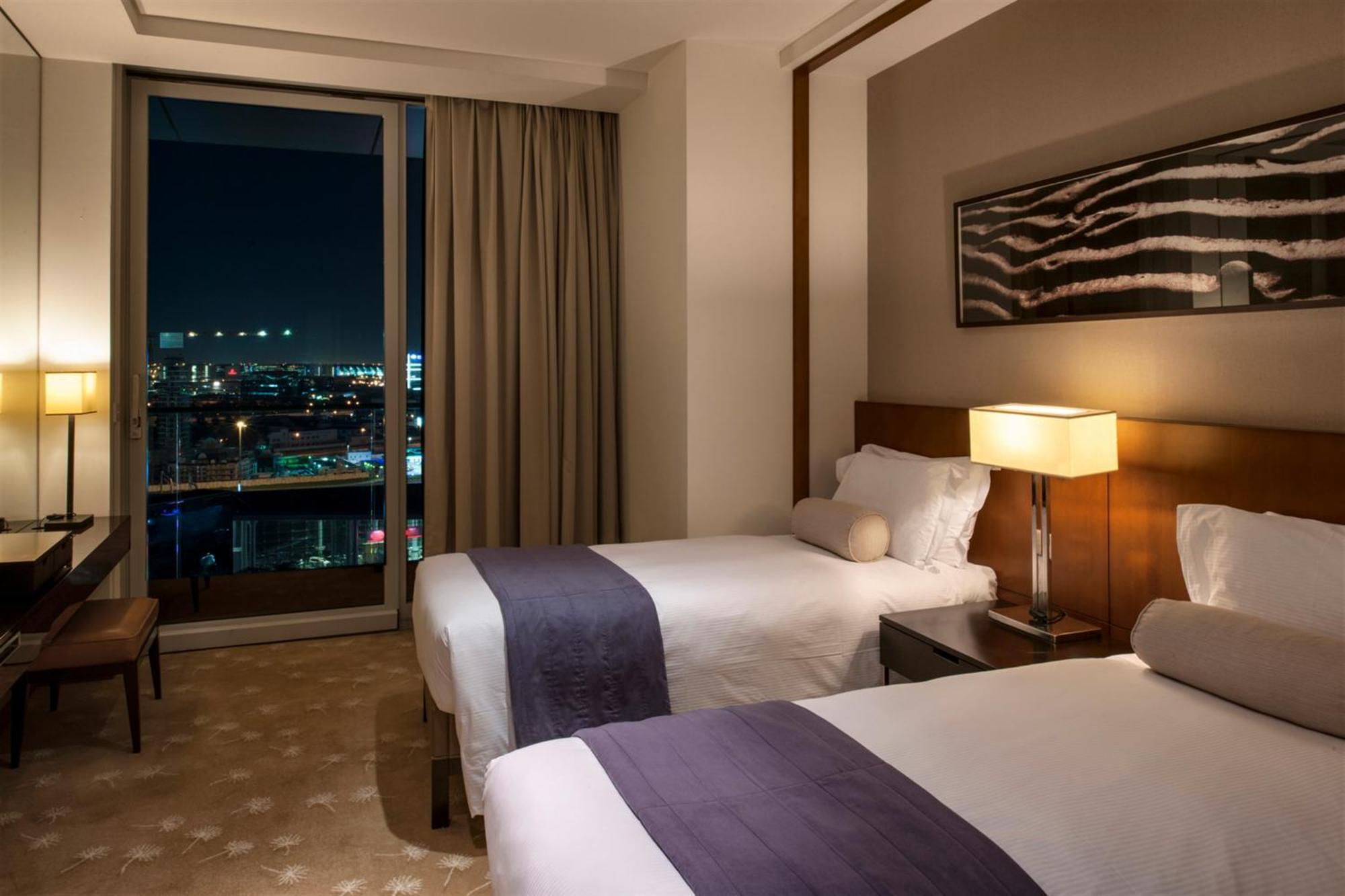 Intercontinental Residence Suites Dubai Festival City By Ihg Екстер'єр фото Deluxe Room